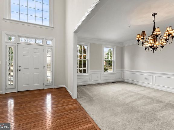 3rd image of 7709 Old Chapel Dr