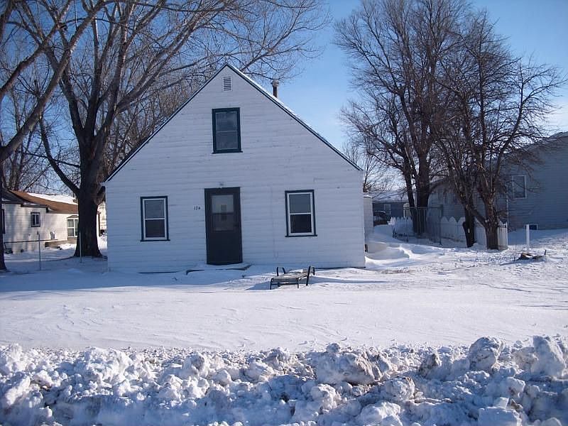 1st image of 124 Rushmore Ave NW