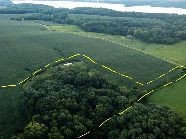 N33xx W Bluff Rd N, Stockholm, WI 54769