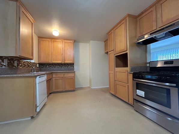 95-99 E Laurel Ave #97B