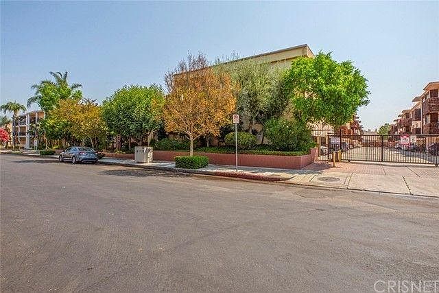 1st image of 5414 Newcastle Ave APT 59