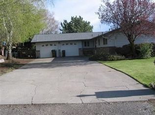 862 NW Rollo Ln, Prineville, OR 97754