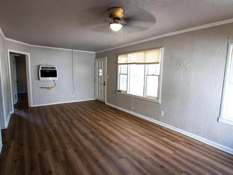 905 N Wilson Ave #A — Photo 9