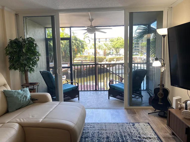3 Royal Palm Way #102 — Photo 11