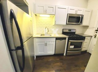 1349 W Touhy Ave APT 1S, Chicago, IL 60626