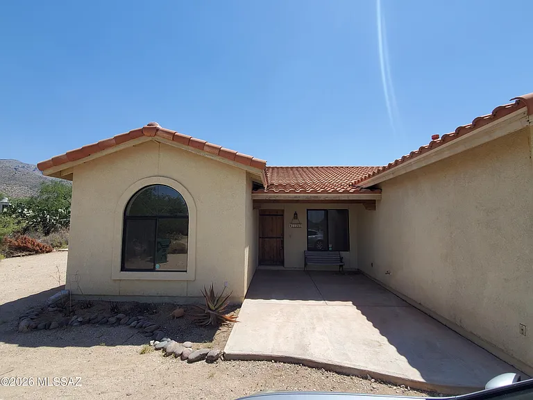 11065 E Snyder Rd — Photo 5