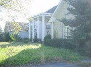 22825 W 47th St, Shawnee, KS 66226