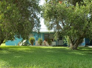 406 E Jersey Rd, Lehigh Acres, FL 33936
