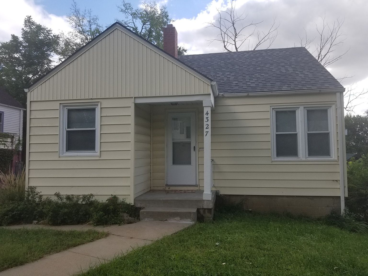 4327 Larimore Ave, Omaha, NE 68111 Zillow