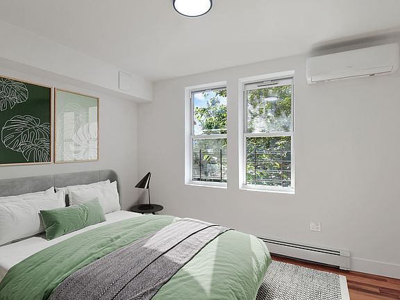 4th image of 1106 De Kalb Ave #3