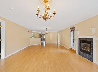 27 Claire Point Rd, Burlington, VT 05408
