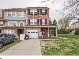 36 Stoneshire Dr, Glassboro, NJ 08028