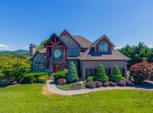 1418 Park Place Ave, Sevierville, TN 37862