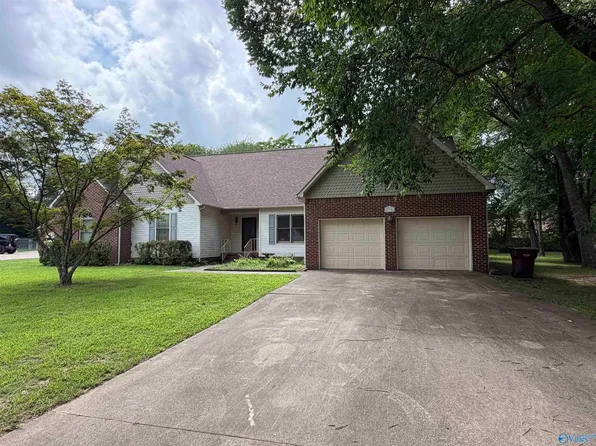 27186 Jarrod Blvd, Harvest, AL 35749