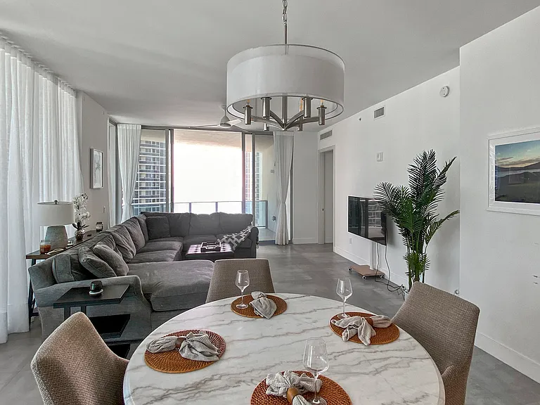 17550 Collins Ave #1205 — Photo 6