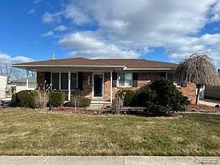 1st image of 27397 Polk Ave