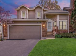 1008 N Spoede Rd, Saint Louis, MO 63146