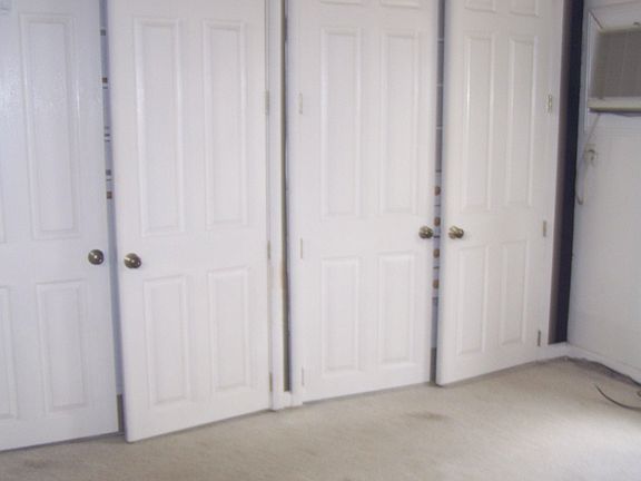 5th image of 801 Henry Clay Ave APT 210
