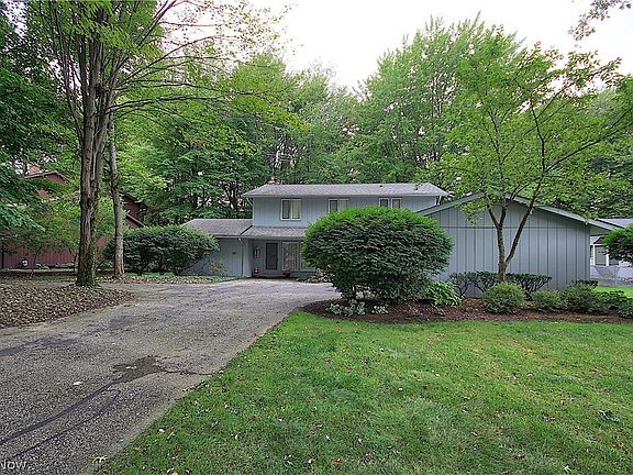 2nd image of 3980 E Meadow Ln