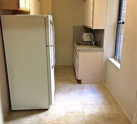 2nd image of 735 W 183rd St APT 2C