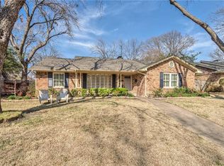9455 Gatetrail Dr, Dallas, TX 75238