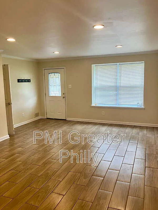 2 bed, 2.0 bath, $2,500 — Photo 4