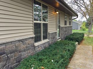 3740 Debby Ln, Franksville, WI 53126