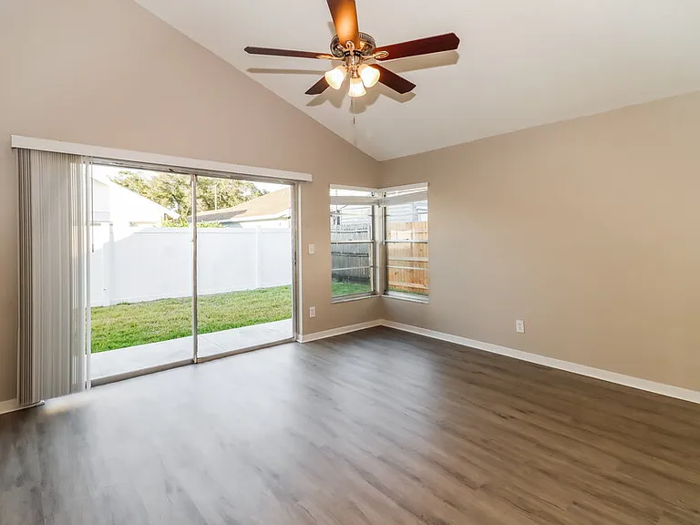 5303 Macbeth Ct — Photo 7