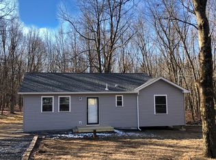 127 Sycamore Cir, Albrightsville, PA 18210