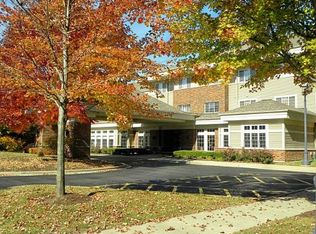 605 Barrington Ave #15, Dundee, IL