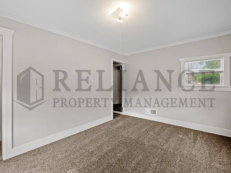 232 S Sedgwick St — Photo 18
