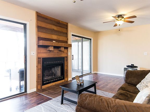 5th image of 6355 Oakwood Dr