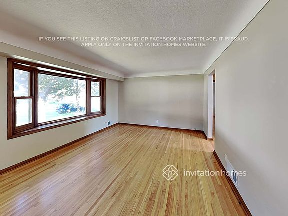 4th image of 1345 9th Ave S