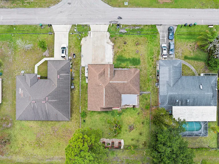 1717 SW Burlington St — Photo 36