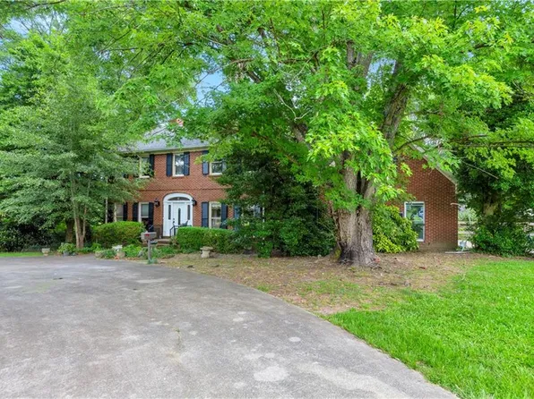 1212 N Flat Rock Rd, Douglasville, GA 30134
