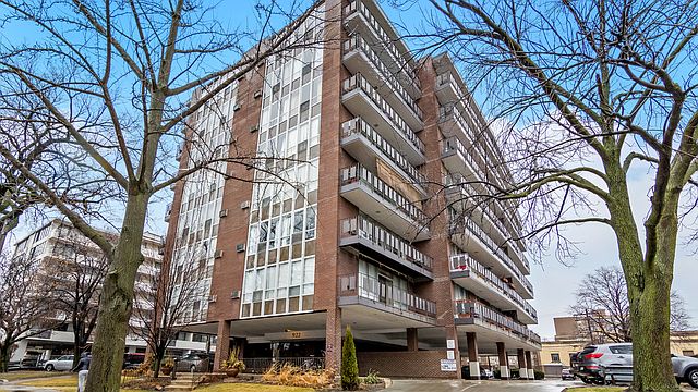 1st image of 922 North Blvd APT 505