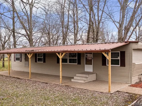 19515 Lakeview Drive, Charlestown, IN 47111