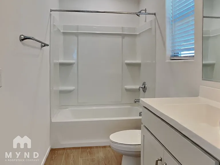 10758 W McKinley St — Photo 19