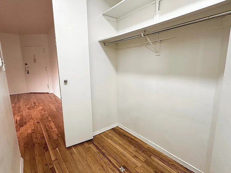 67 W 109th St #2D — Photo 6