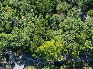 1247 Lakeview Dr, Cross Junction, VA 22625