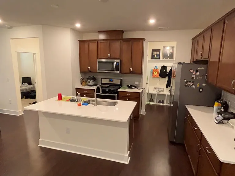 483 Clark Creek Ln — Photo 7