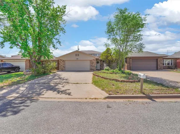 126 Blue Ridge Dr, Elk City, OK 73644