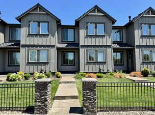 5531 SE Logan Ln, Hillsboro, OR 97123