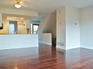 2647 Summer Dr, Dublin, OH 43016