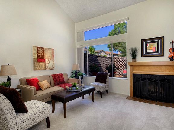 3rd image of 27648 Eucalyptus Ct