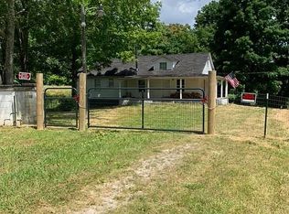 1738 Modoc Rd, Burkesville, KY 42717