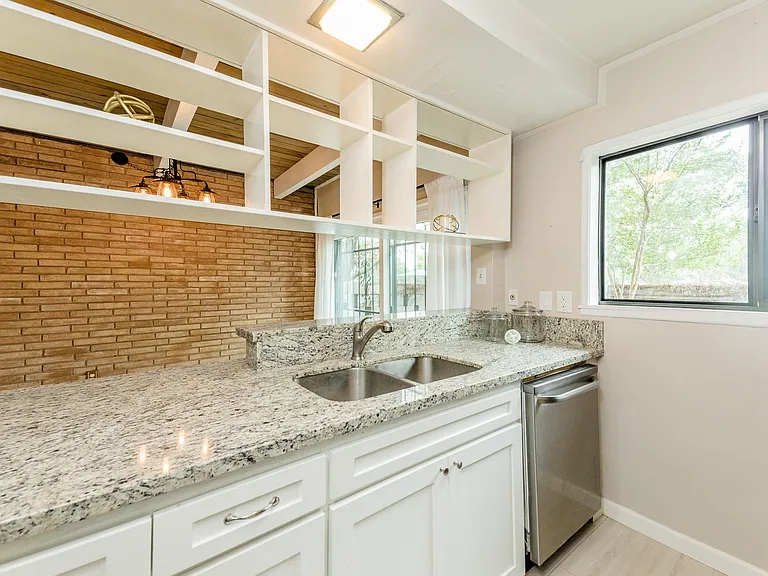 3809 N Braeswood Blvd #9 — Photo 10