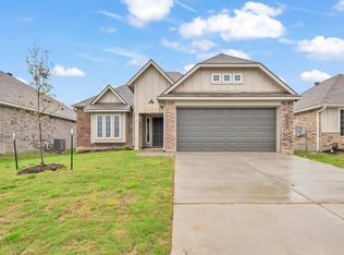 7803 Leadtree Dr, Navasota, TX 77868