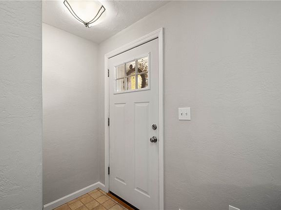 5th image of 247 May Ave