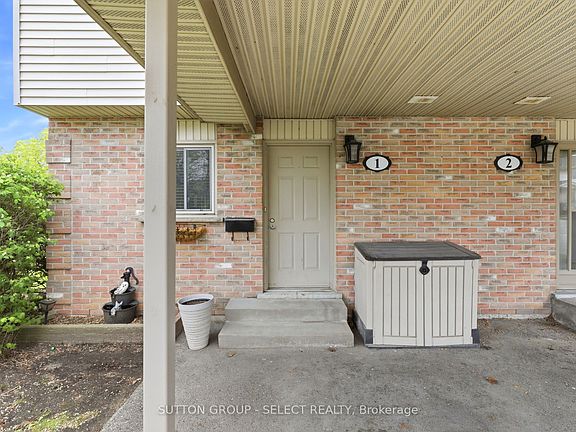 3rd image of 151 Bonaventure Dr #1